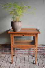 Prachtig antiek eiken houten Art Deco theekastje.