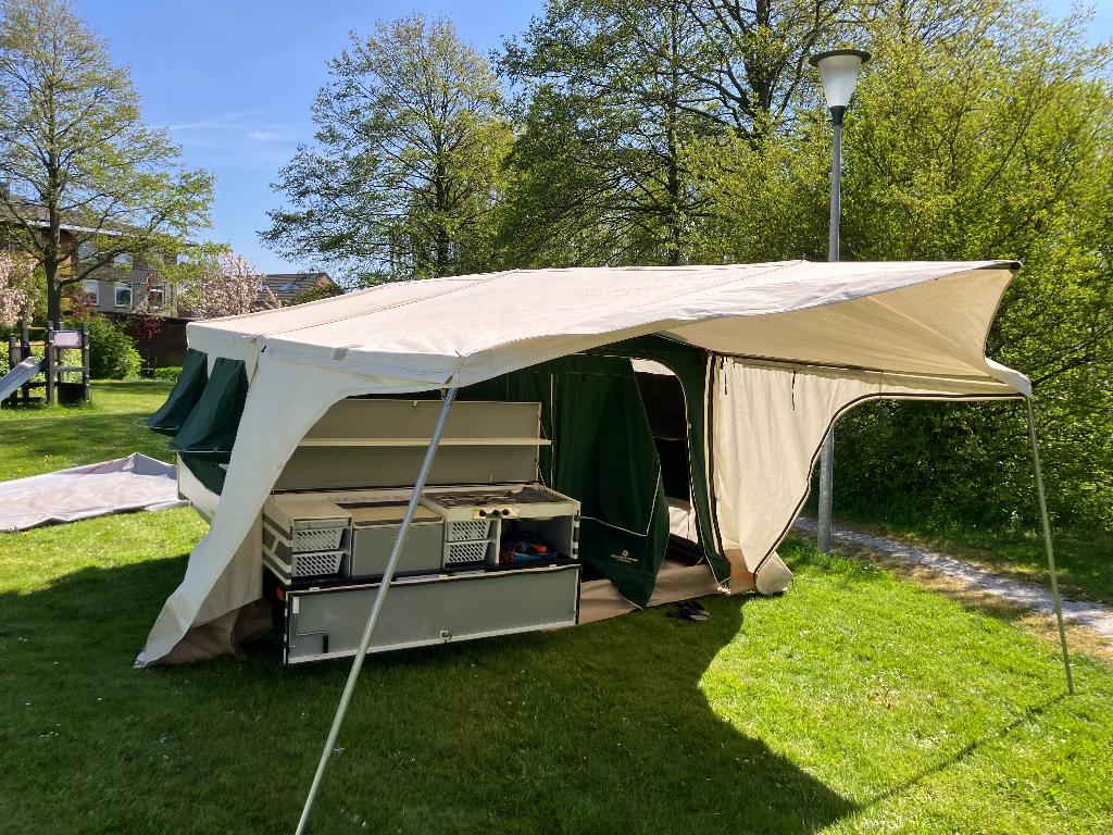 Combi Camp Country, Ophalen, Combi-Camp, Tot en met 2, Aanwezig