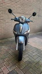 Piaggio Liberty S, uit 2017, zeer goede staat, €895,00, Fietsen en Brommers, Scooters | Piaggio, Ophalen, Zo goed als nieuw, Benzine