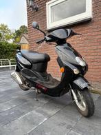 Scooter CQ-30 - Zwart, Gebruikt, Fietsen en Brommers, Ophalen, Gebruikt, Benzine, Overige merken