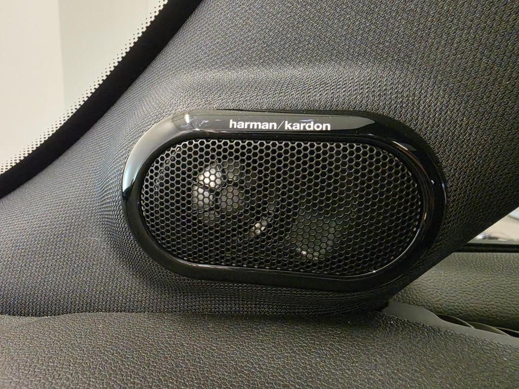 Mini Mini 1.5 Cooper 60 Years Edition | Panoramadak | Harman, Auto's, Mini, 136 pk, Met garantie (alle), 4 stoelen, 49 €/maand