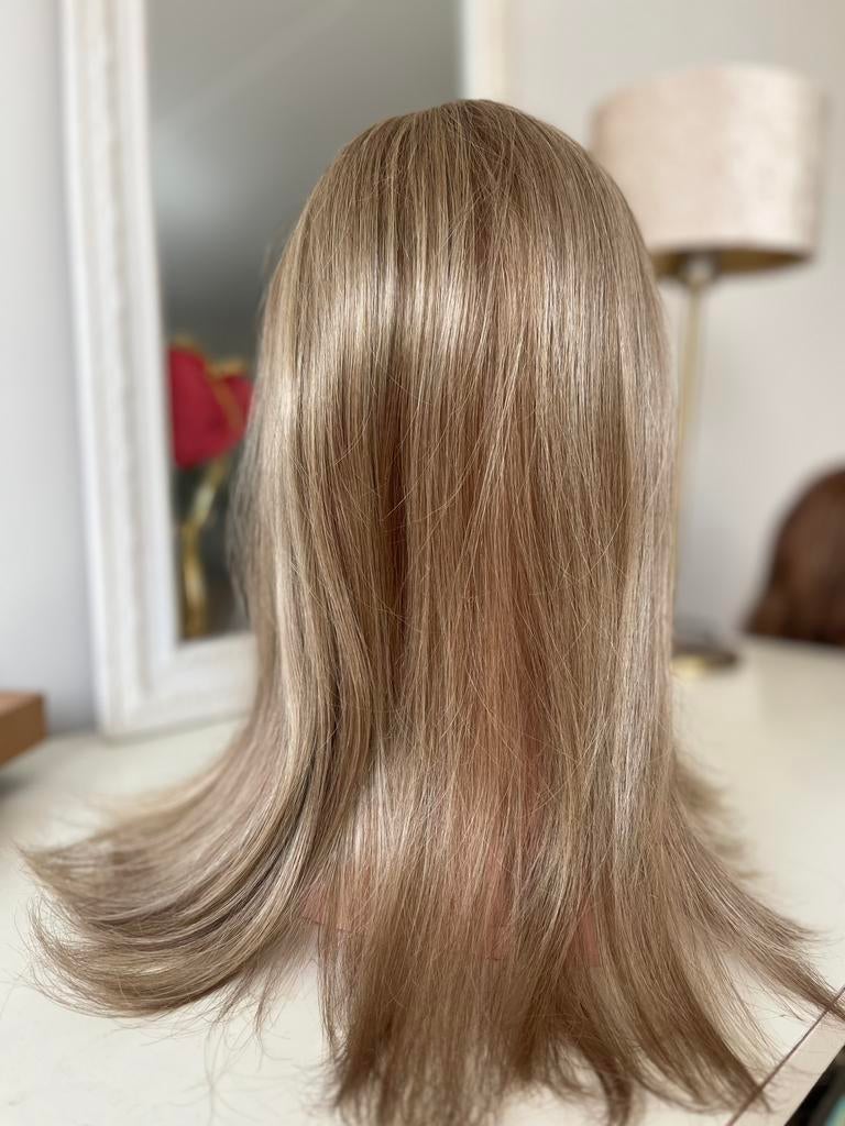 Handgemaakte 55cm asblond Lace halve pruik synthetisch Haar, Ophalen of Verzenden, Zo goed als nieuw, Pruik of Haarverlenging