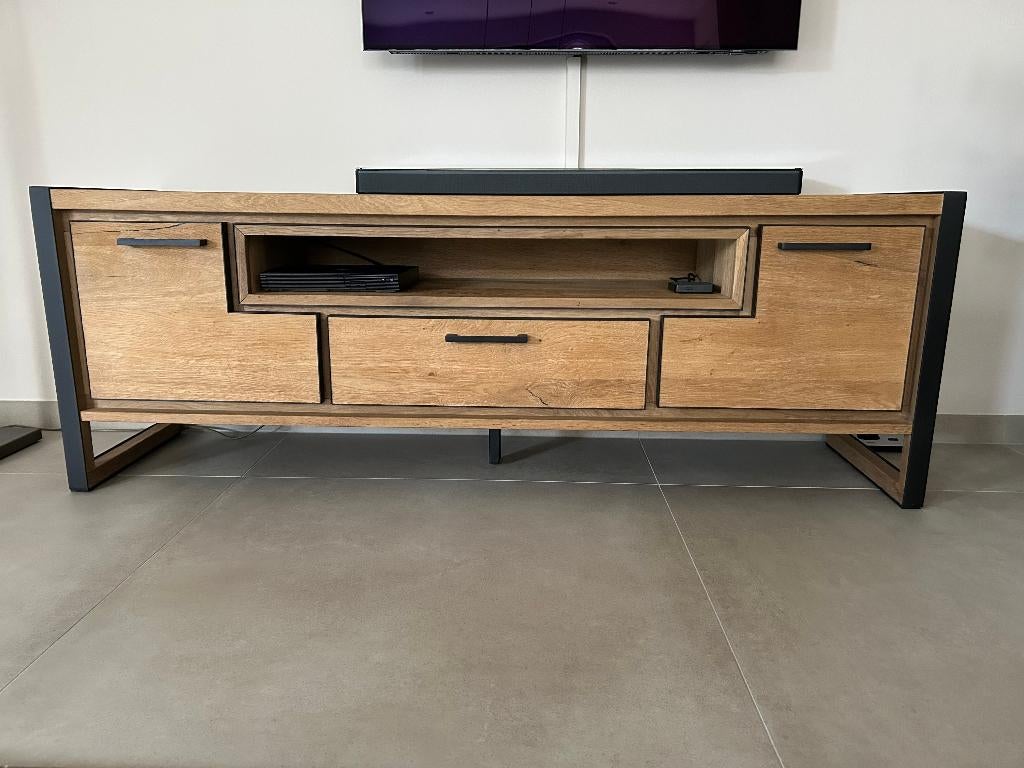 Lowboard - TV-meubel Henders & Hazel, Huis en Inrichting, Kasten | Televisiemeubels, Gebruikt, Minder dan 100 cm, 150 tot 200 cm