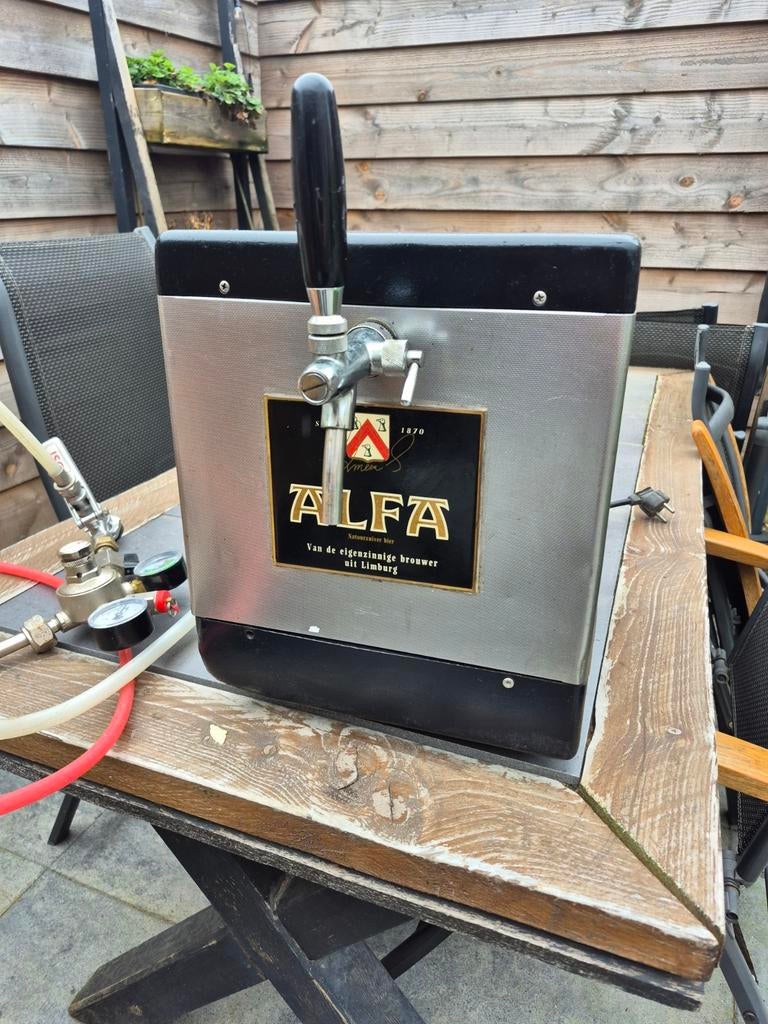 Professionele Alfa biertap met CO2-regelaar, Witgoed en Apparatuur, Thuistaps, Ophalen of Verzenden, Gebruikt, Overige merken