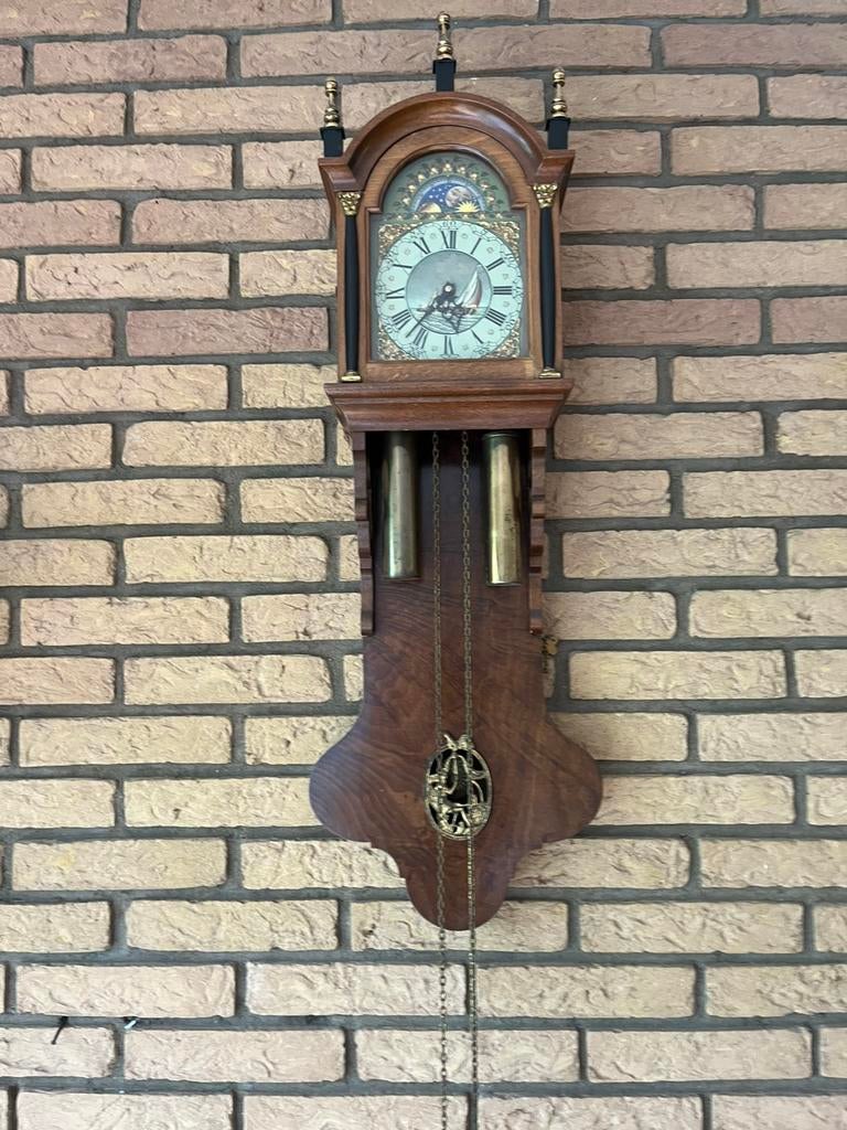 Friese staartklok met twee gewichten, Antiek en Kunst, Ophalen of Verzenden