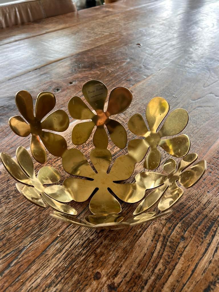 Stockholm ikea schaal goudkleurig, Huis en Inrichting, Woonaccessoires | Schalen en Manden, Zo goed als nieuw, Schaal, Rond, Overige materialen