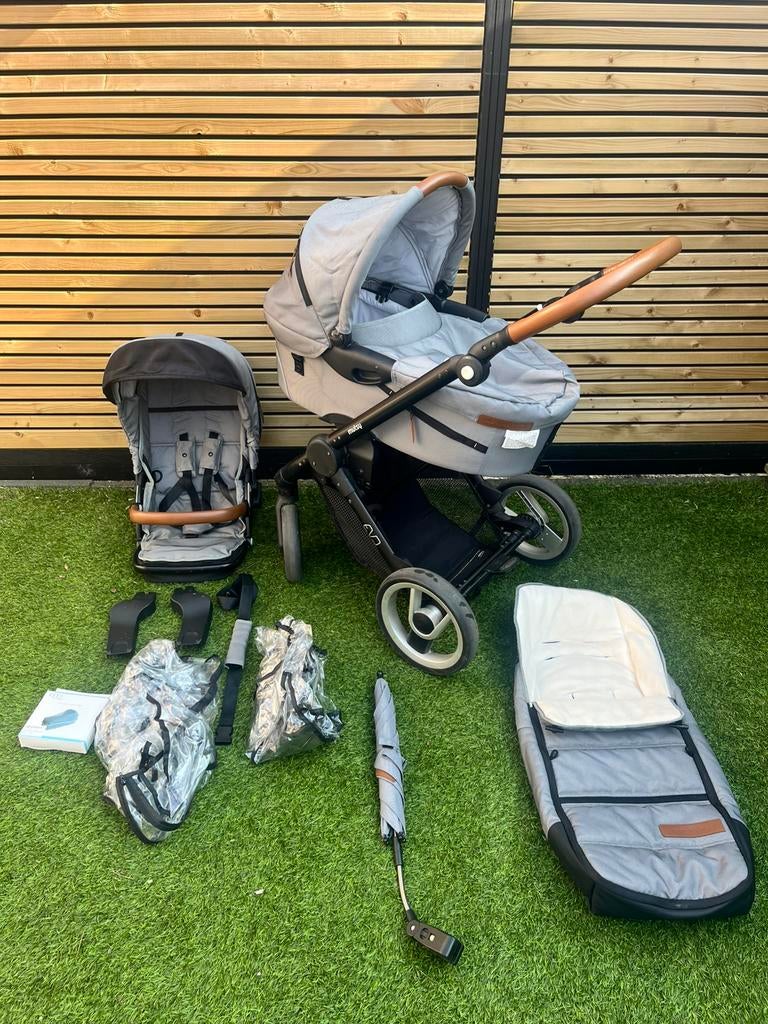 Mutsy Evo Urban Nomad grijs incl. accessoires, Ophalen, Gebruikt, Mutsy