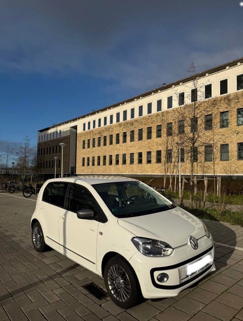 Auto’s te huur – Volkswagen Up! & Toyota Aygo Km vrij, Diensten en Vakmensen, Verhuur | Auto en Motor, Personenauto