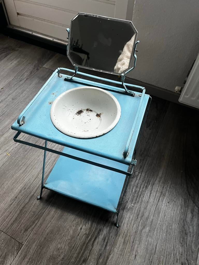 Vintage Poppen Wasmeubel - Blauw emaille Poppenbadje, Antiek en Kunst, Ophalen