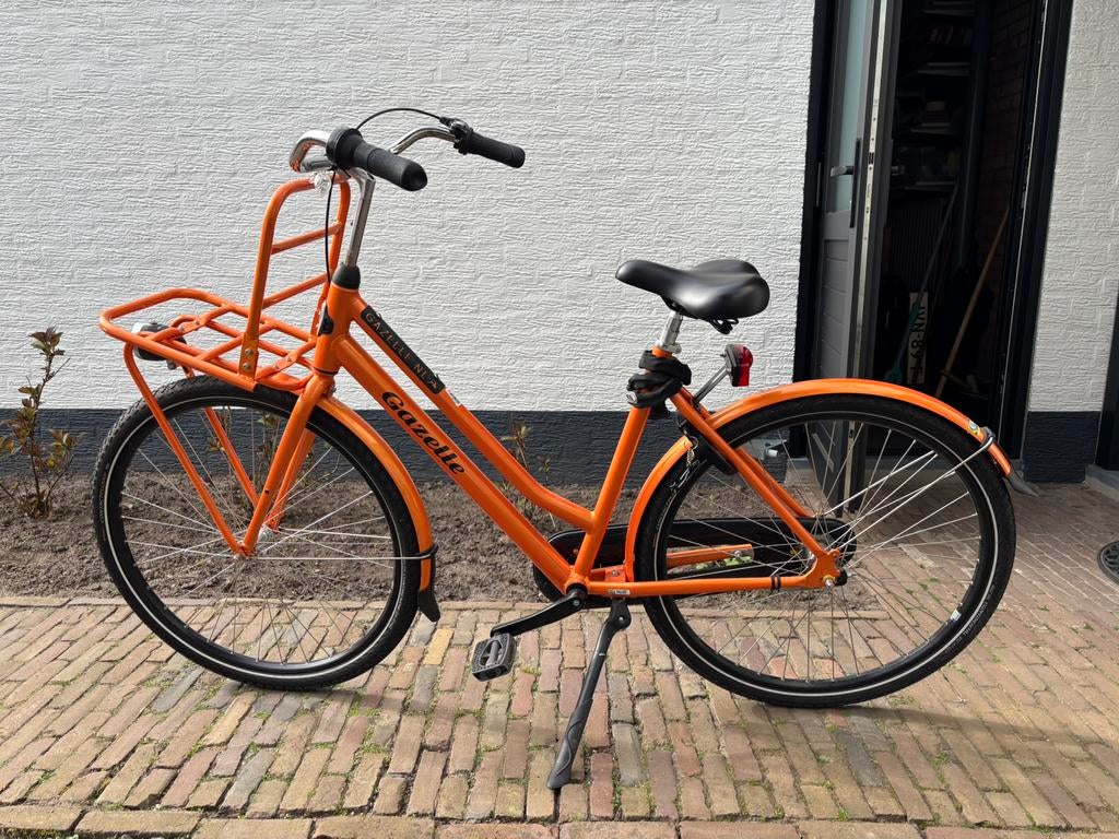 Oranje gazelle transport fiets, Fietsen en Brommers, Fietsen | Dames | Damesfietsen, Ophalen, Gebruikt, Gazelle, Versnellingen