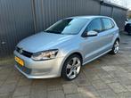 Volkswagen Polo 1.4 16V 63KW DSG 2010 Grijs, Stof, 40 €/maand, 4 cilinders, Origineel Nederlands