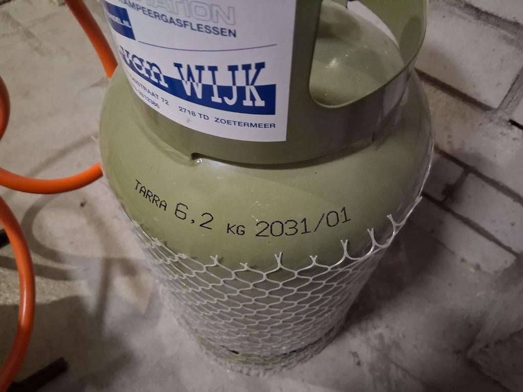 Gaskachel met gasfles, Caravans en Kamperen, Kampeeraccessoires, Ophalen