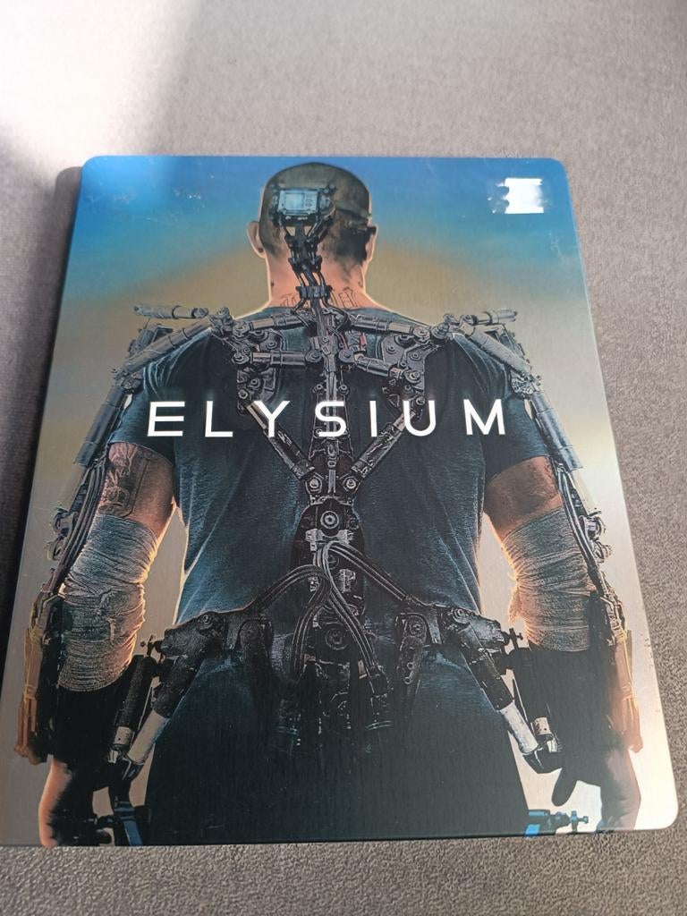 Elysium - steelbook bluray, Ophalen of Verzenden, Zo goed als nieuw, Actie