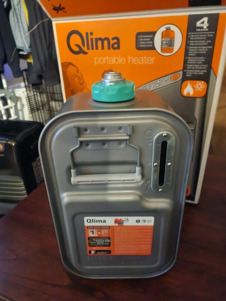 Zibro Qlima kachel voor onderdelen 2 stuks, Huis en Inrichting, Kachels, Ophalen of Verzenden