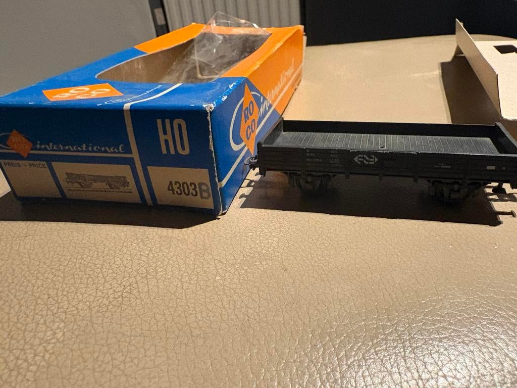 Roco H0 4303 B - Platte goederenwagen van de NS, Gelijkstroom, Wagon, Ophalen of Verzenden, Roco