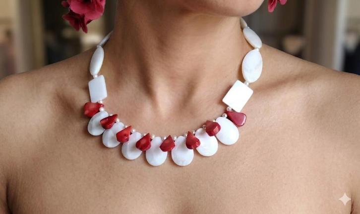 Prachtige Unieke Ketting Echt Bloedkoraal En Parel ZELDZAAM, Sieraden, Tassen en Uiterlijk, Kettingen, Zo goed als nieuw, Overige materialen