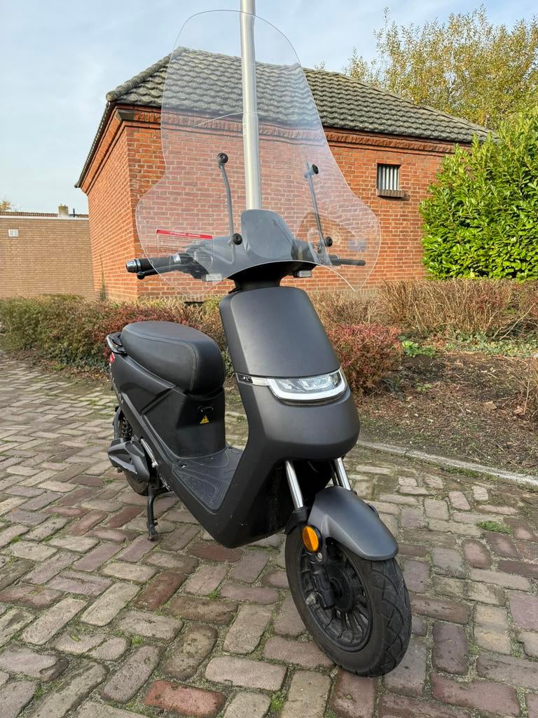 La souris E-Spirit elektrische scooter – mat zwart (2019), Fietsen en Brommers, Snorfietsen en Snorscooters, Ophalen of Verzenden