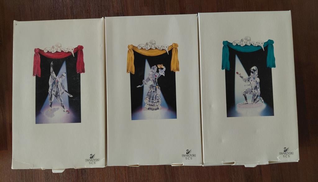 Jaarstukken MASQUERADE originele verpakkingen, Ophalen of Verzenden, Zo goed als nieuw, Figuurtje