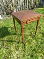 Oud uitklapbaar tafeltje / 78 cm hoog, Ophalen