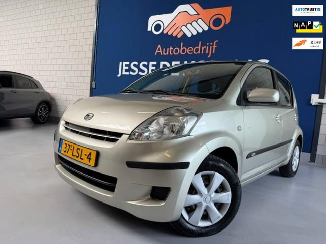 Daihatsu Sirion 2 1.3-16V Sense Automaat / bj.2010 / airco /, Stof, Gebruikt, 31 €/maand, 4 cilinders