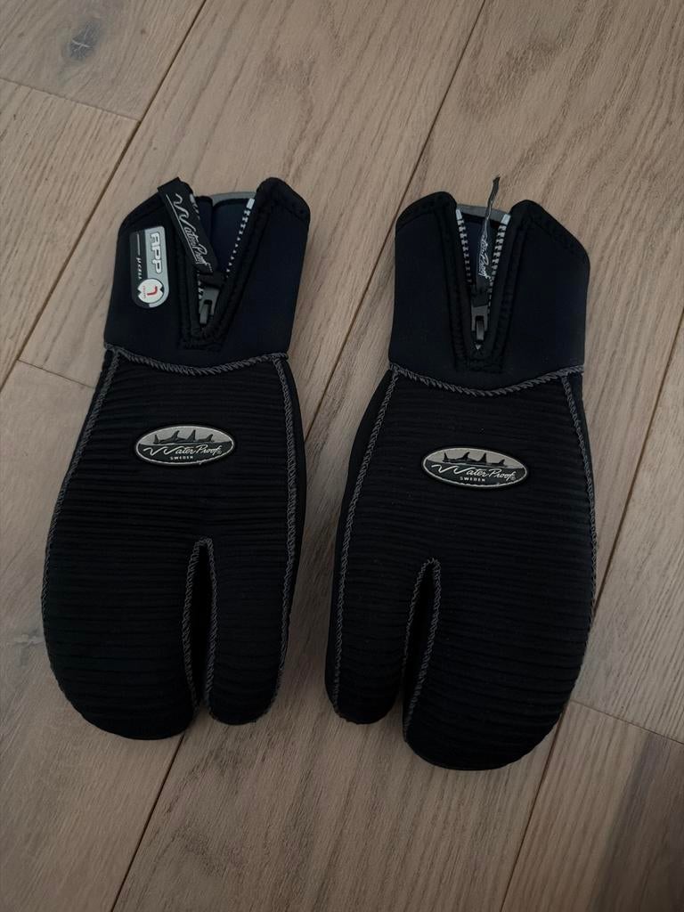 Waterproof Duikhandschoenen - Maat L, Watersport en Boten, Duiken, Ophalen of Verzenden, Zo goed als nieuw, Overige typen