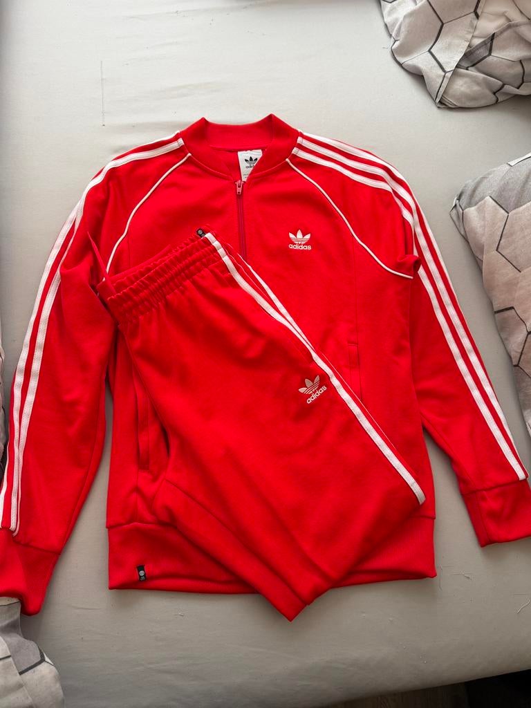 nieuw adidas pak, Verzenden, Nieuw, Rood, Algemeen