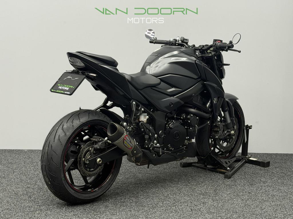 Suzuki GSX-S 750 ABS | Yoshimura | 2018 | Slechts 11DKM! | L, Motoren, Motoren | Suzuki, Info@vandoornmotors.nl, Kraaivenstraat 23-5
5048AB  TILBURG, NL