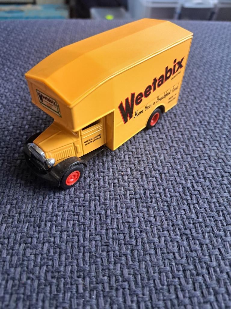 Matchbox model of yesteryear morris 1933, Gebruikt, Ophalen of Verzenden, N.b, Bus of Vrachtwagen