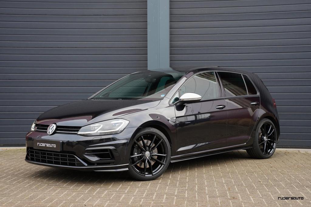 Volkswagen Golf 7.5 R 4Motion | Pano | Camera | Dynaudio | A, Automaat, 1525 kg, Gebruikt, Zwart
