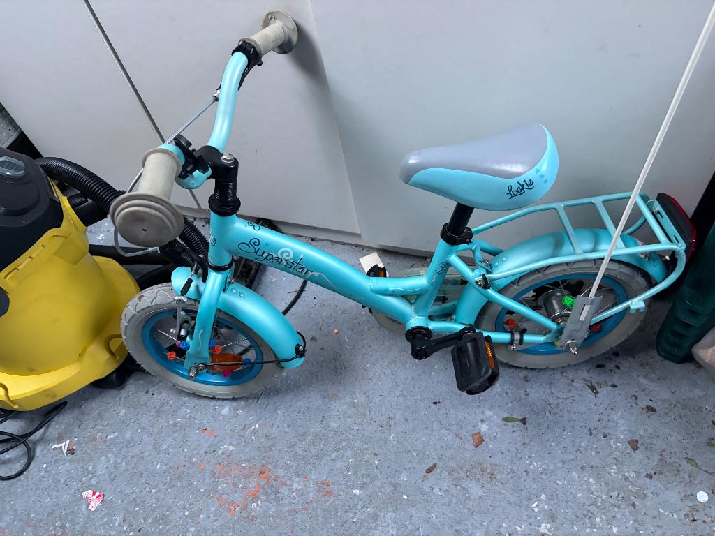 Kinderfiets, Ophalen, Terugtraprem, Zijwieltjes, Gebruikt