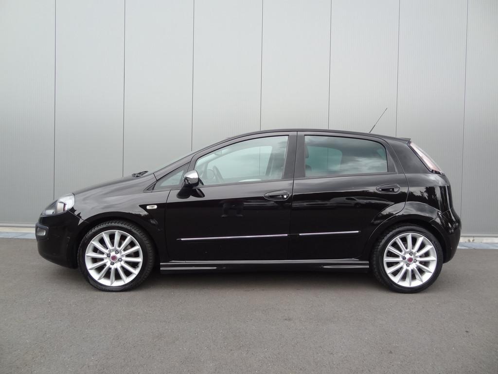 Fiat Punto Evo 1.4-16V | 135 PK | LEDER | STOELV | CLIMATE |, Auto's, Voorwielaandrijving, Euro 5, 135 pk, Zwart