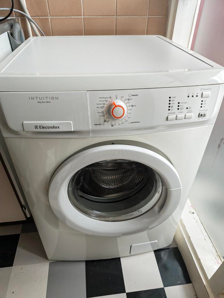 Washing machine, Ophalen of Verzenden, 1200 tot 1600 toeren