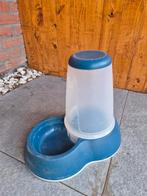 Hondenbed + waterdispenser – GRATIS, Dieren en Toebehoren, Ophalen, Gebruikt