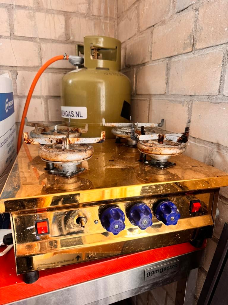 4-pits gas kooktoestel horeca – ggmgastro, Witgoed en Apparatuur, Fornuizen, Gebruikt, Minder dan 85 cm, 60 cm of meer, Ophalen of Verzenden