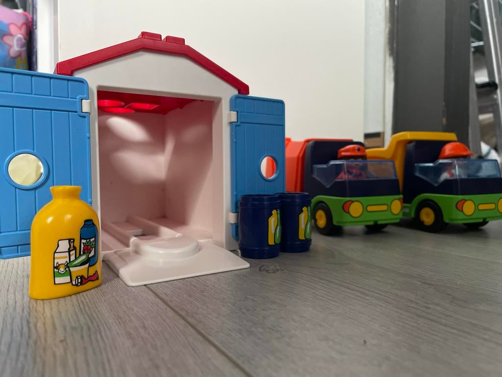 Playmobil 123 Vuilniswagen met garage, Kinderen en Baby's, Speelgoed | Playmobil, Ophalen of Verzenden, Gebruikt, Complete set