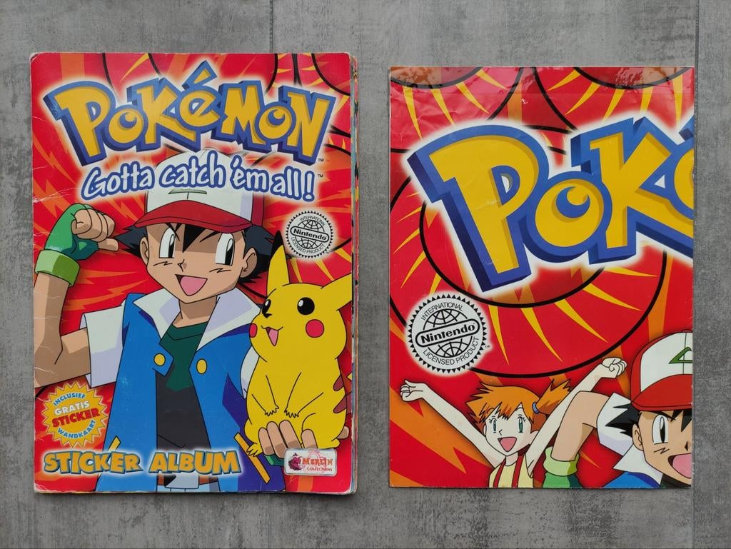 Vintage pokemon stickeralbum uit 2000 (2) compleet, Ophalen of Verzenden