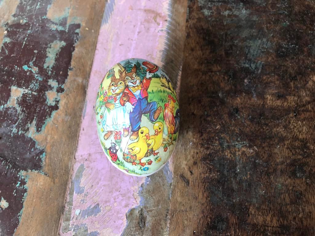 Vintage kartonnen paasei , candycontainer DDR 1960, Ophalen of Verzenden