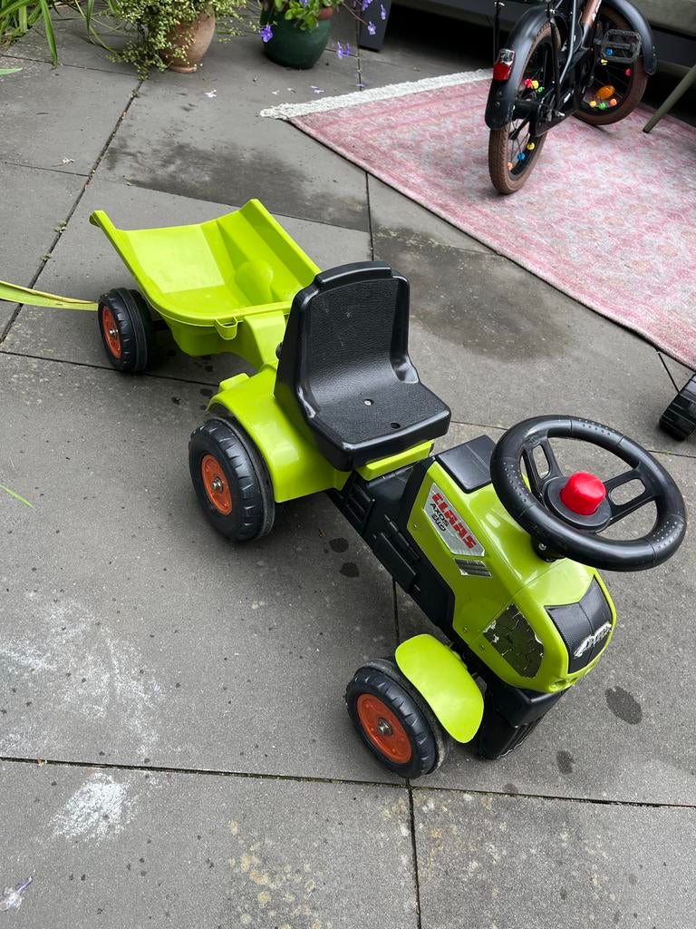 Claas trap tractor met aanhanger, Ophalen, Gebruikt, Trapvoertuig