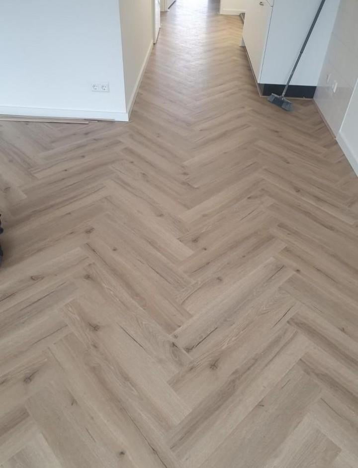 4€ Ervaring & Garantie & Passie, Ophalen of Verzenden, Nieuw, 75 m² of meer, Laminaat