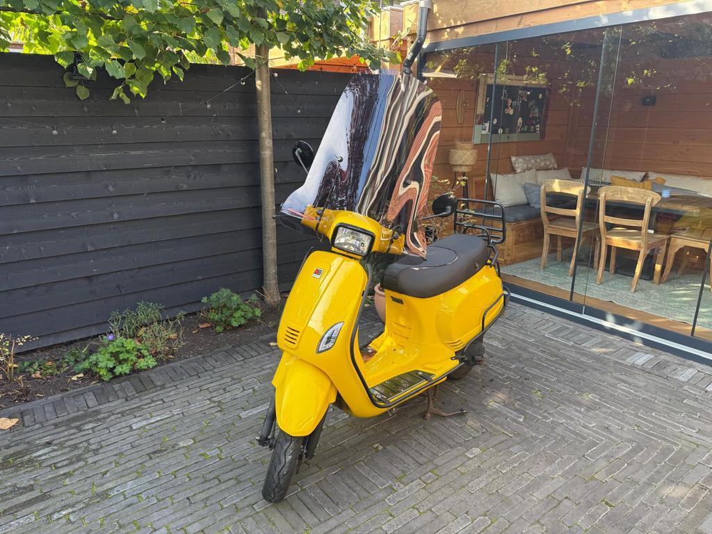 Killerbee sport scooter, Zo goed als nieuw, Benzine, Ophalen, Overige merken