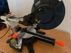 Afkortzaag met fijn en extra grof zaagblad, Doe-het-zelf en Verbouw, Ophalen, Zo goed als nieuw, Afkortzaag, 30 tot 70 mm