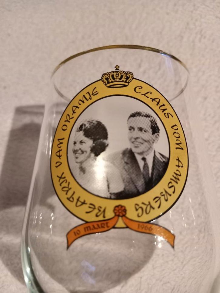 Vintage Beatrix en Claus bierglas 1966, Verzamelen, Koninklijk Huis en Royalty, Ophalen of Verzenden