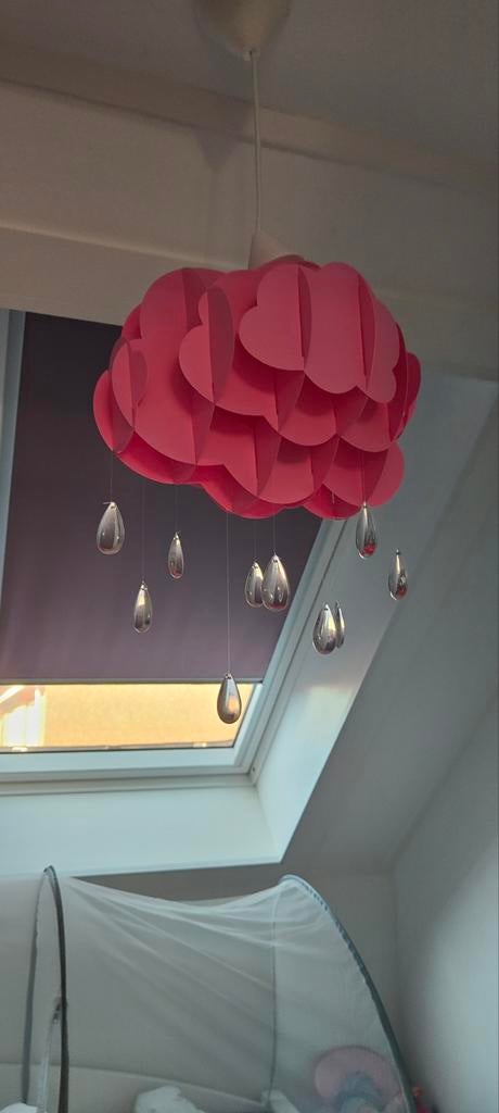 Roze wolk plafondlamp met glazen druppels, Huis en Inrichting, Ophalen of Verzenden, Zo goed als nieuw