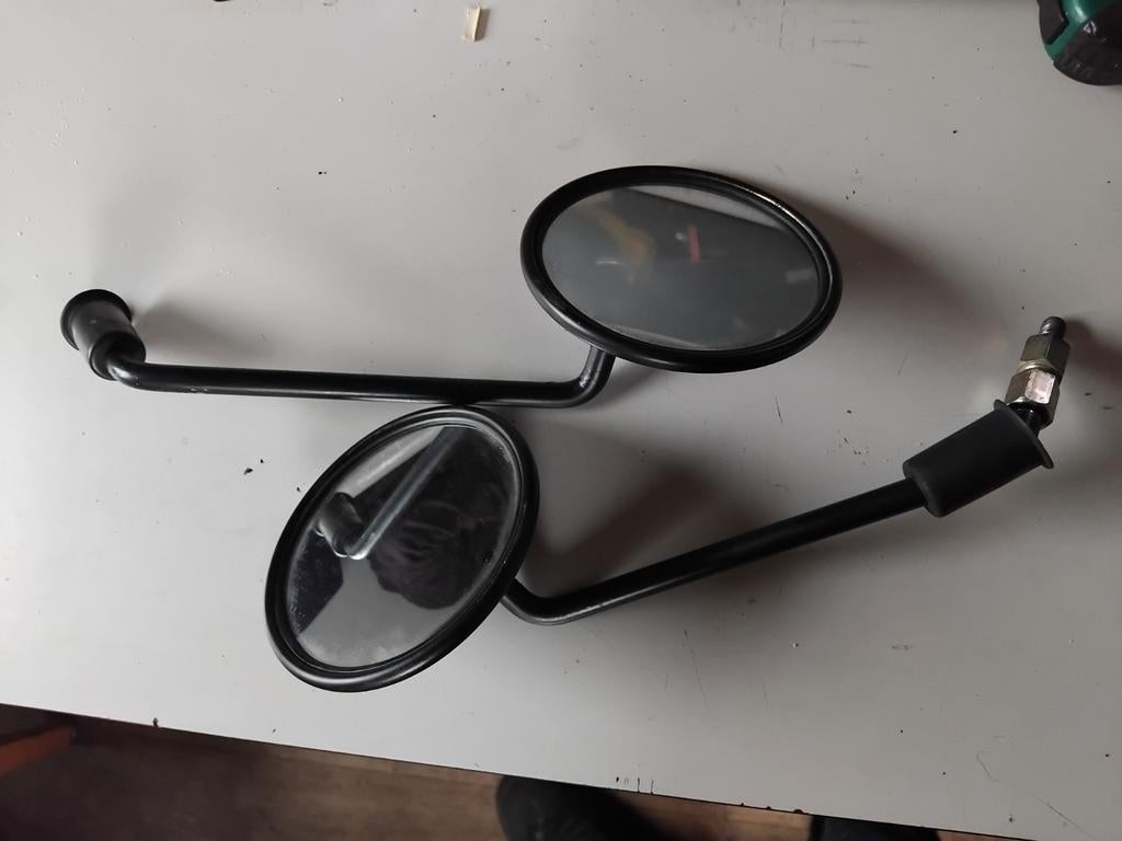 Sym fiddle 2 spiegels, Fietsen en Brommers, Brommeronderdelen | Scooters, Ophalen of Verzenden, Gebruikt, Overige typen