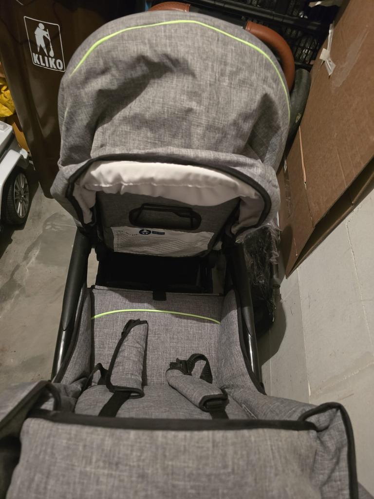 Kinderwagen, Kinderen en Baby's, Buggy's, Ophalen of Verzenden, Zo goed als nieuw