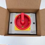 EMAT werkschakelaar 2-polig 25A rood, Ophalen of Verzenden, Nieuw, Stopcontact