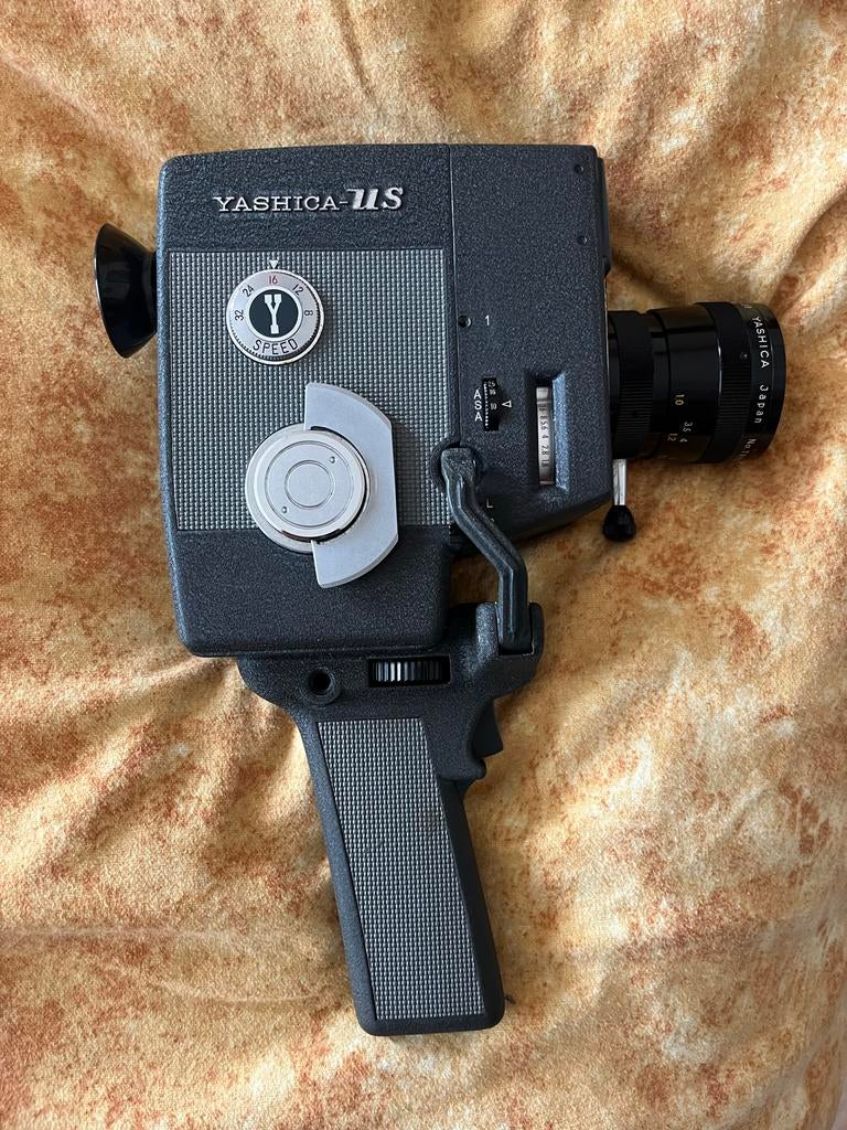 Yashica U-matic 8 filmcamera, Ophalen of Verzenden, 8mm, Camera