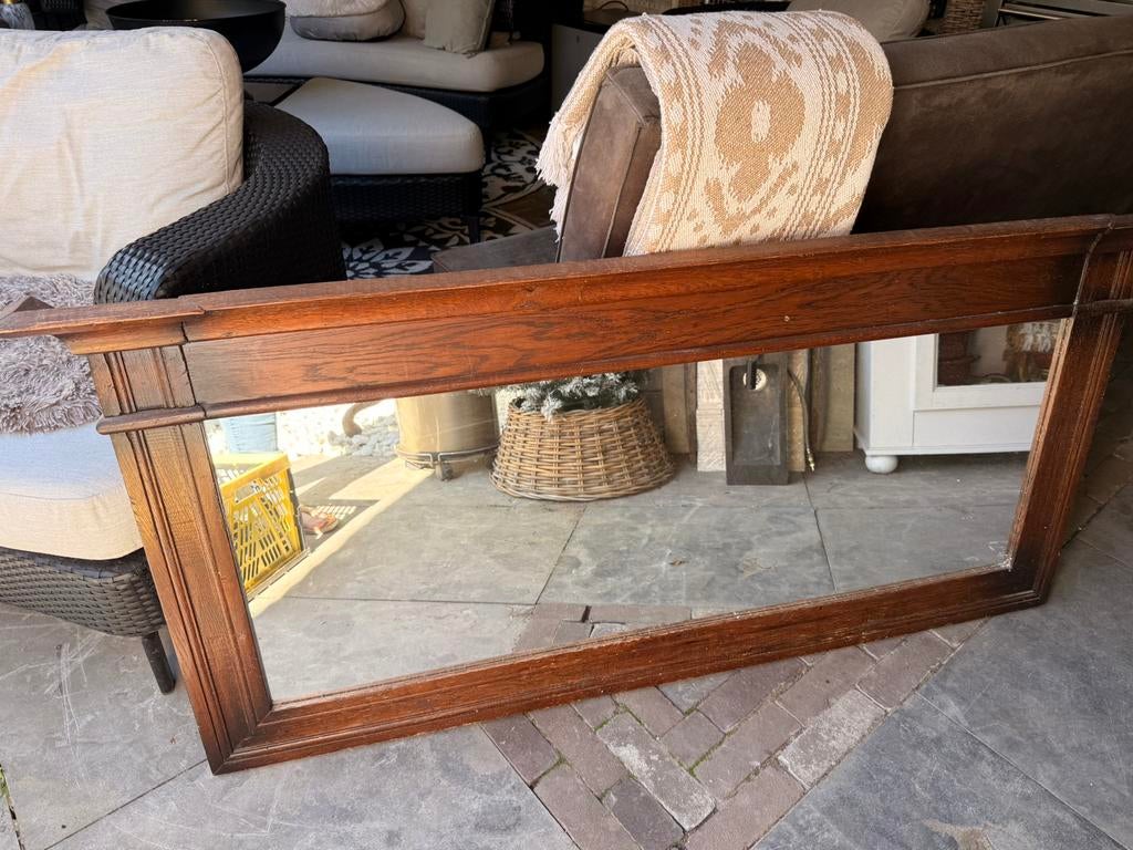 Brede dressoir spiegel hout, Antiek en Kunst, Antiek | Spiegels, Ophalen of Verzenden, Rechthoekig