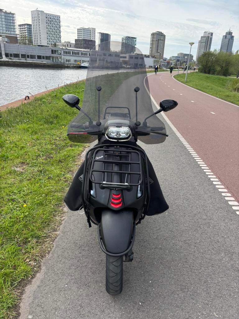 Vespa Sprint 2022 Iget  E5, Ophalen, Vespa S, Zo goed als nieuw, Benzine
