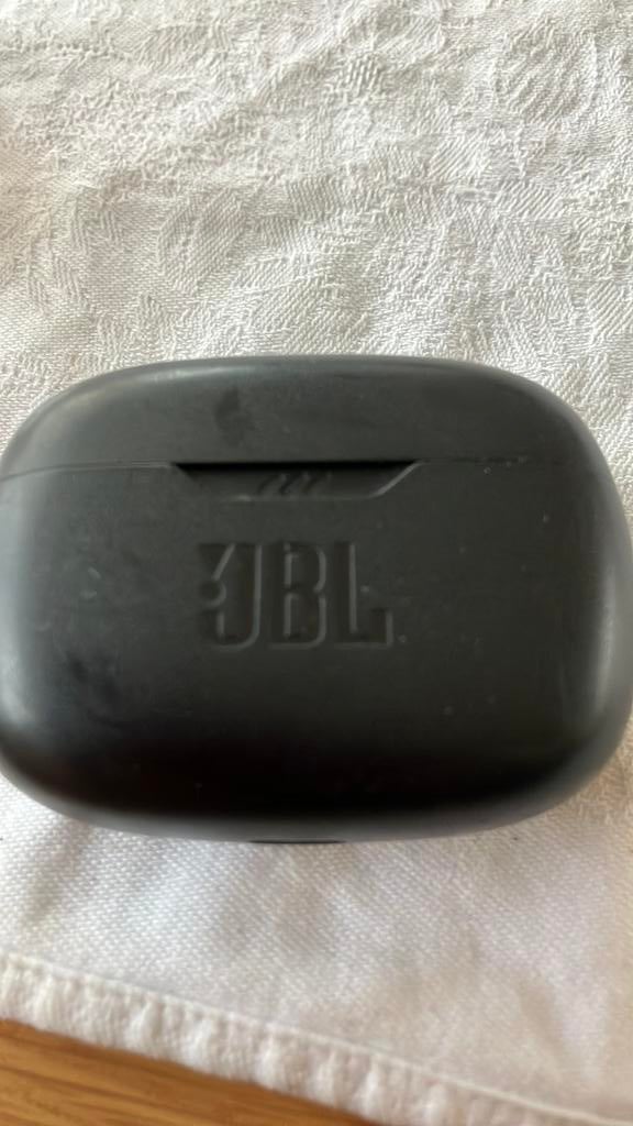 Oplader oortjes JBL, Telecommunicatie, Mobiele telefoons | Oordopjes, Ophalen, Zo goed als nieuw